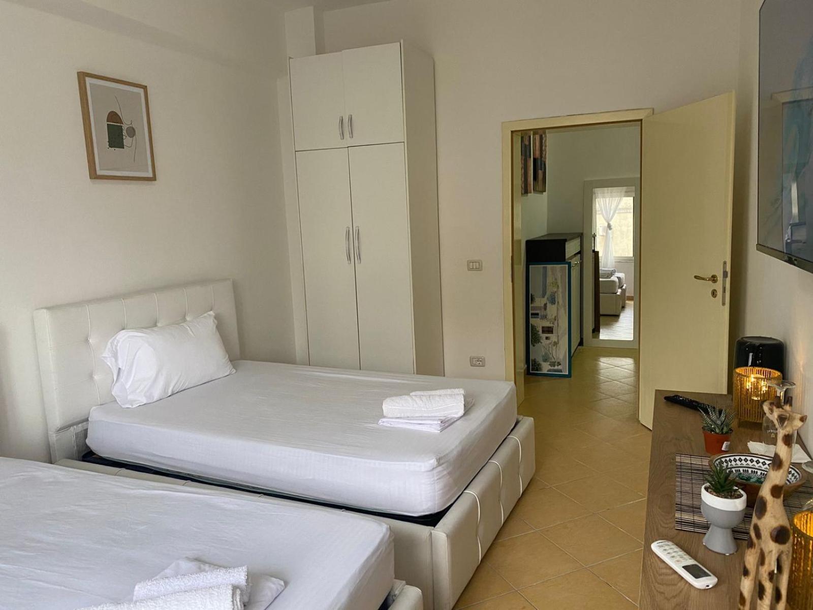Nicole Apartments Rental Durres Ngoại thất bức ảnh