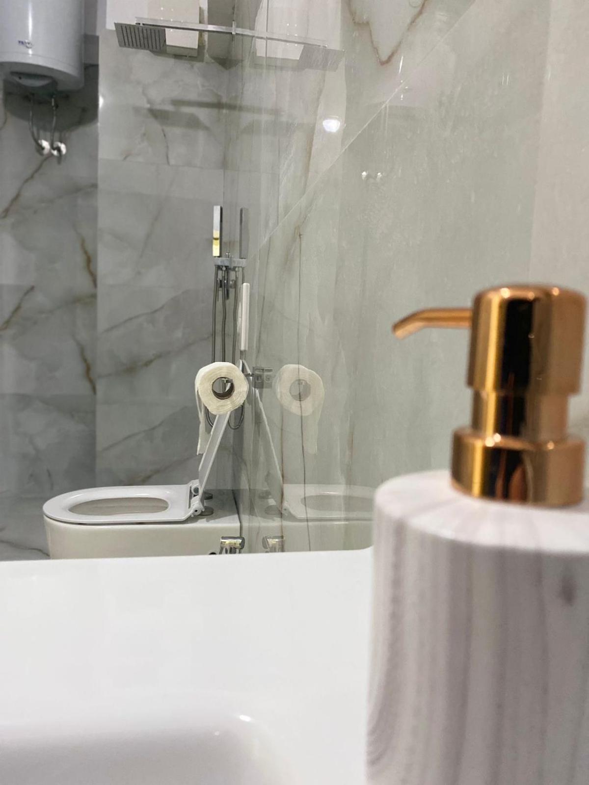 Nicole Apartments Rental Durres Ngoại thất bức ảnh
